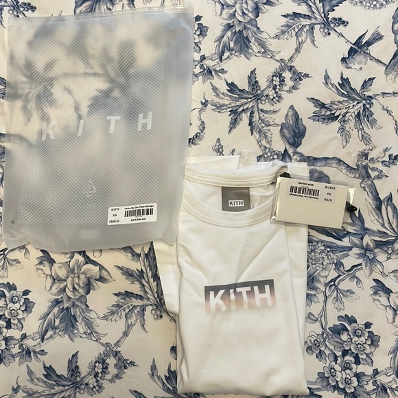 Kith Tshirt - Picture 5 of 5